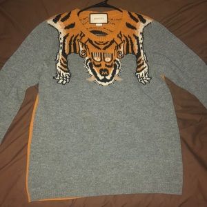 Gucci Sweater sz Medium